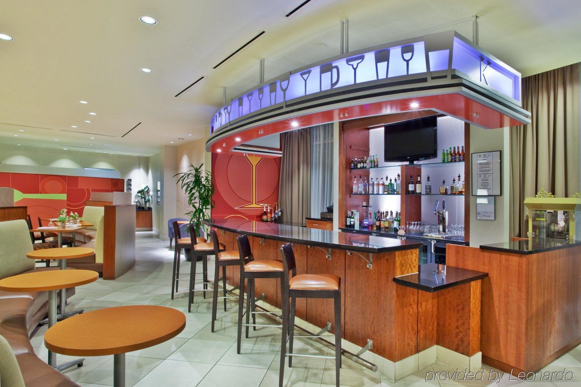 Holiday Inn Atlanta-Gas South Arena Area By Ihg Duluth Exterior foto